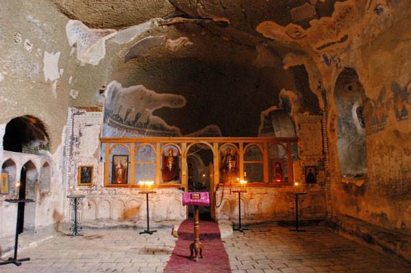 Пещерный храм Гареджийской Лавры в честь св. Иоанна Предтечи